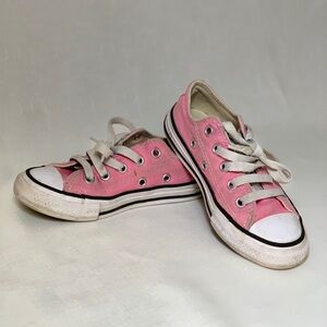 Pink Converse Sneakers Girl’s 10.5 Toddler Classic Chuck Taylor All Stars Shoes